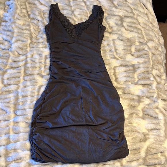 Express Ruched Dress Gray with Lace sz small - Picture 3 of 6